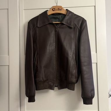 Braune Lederjacke