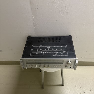 Ampli lenco R25