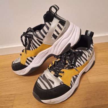 Bugatti Sneakers