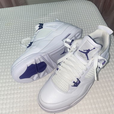 Jordan 4 
