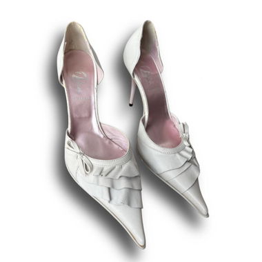 Vintage White Stiletto Pumps