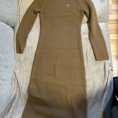 Robe en laine Lacoste 