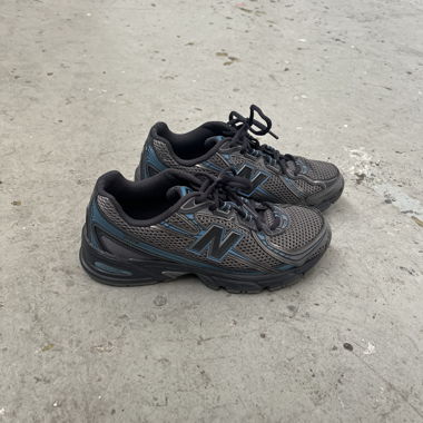 New Balance U740 Sneaker