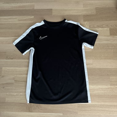 Nike Black/White Jersey 