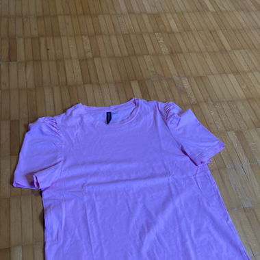Rosa T shirt