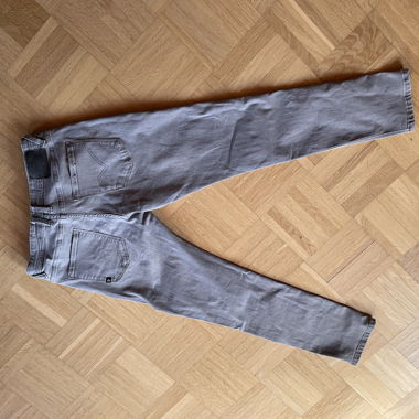 Graue Herrenjeans Slim Fit