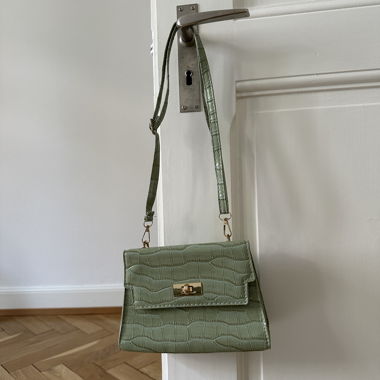 Mint-Handtasche