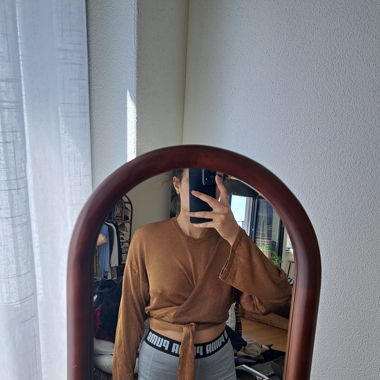 Crop top to tie