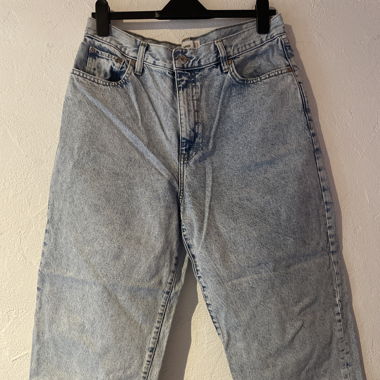 Barrel Jeans