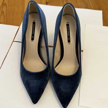 Zara Basic Pumps Gr. 37