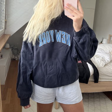 Hoodie Brandy mellvile New York