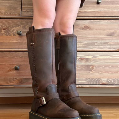 Brown anistone high unisex Dr.Martens