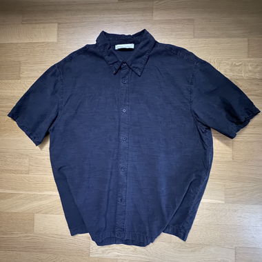 Camicia nera Bershka a maniche corte