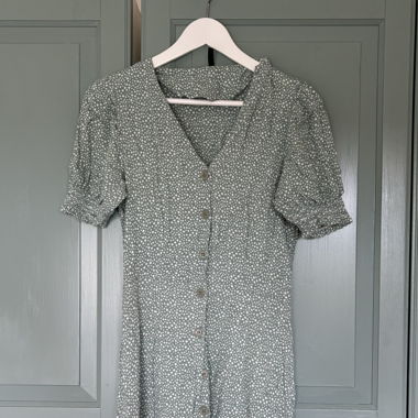 Green polka summer dress
