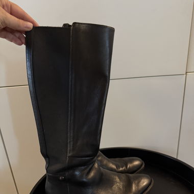 Tolle Geox Stiefel in black
