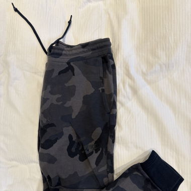 Nike tech fleece military 