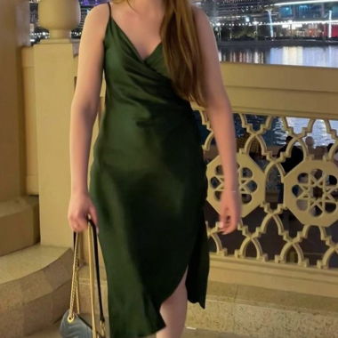 Kleid aus Satin