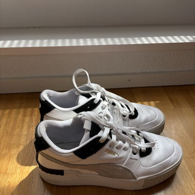 Puma Sneaker