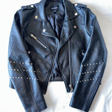 Veste en cuir synthétique Stradivarius