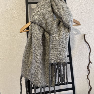 Grey marl scarf