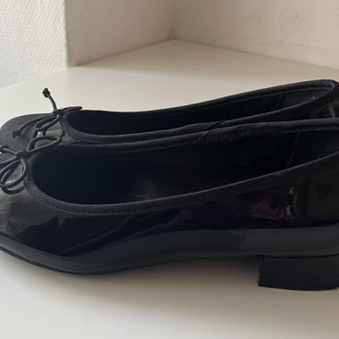Ballerine nere in vernice