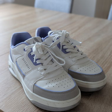 Sketchers 
