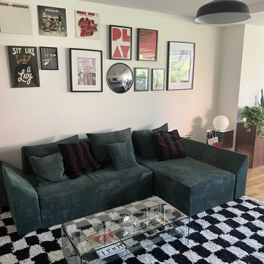 Grosses Ecksofa gruen