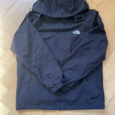 The North Face schwarze Jacke mit Kapuze