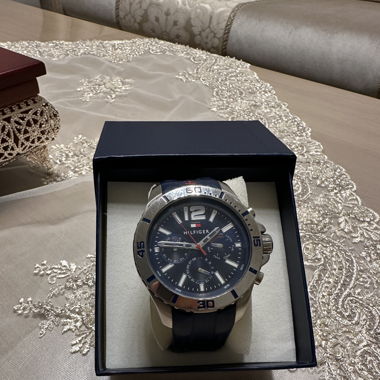 Watch Tommy Hilfiger