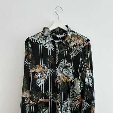 Bluse mit tollem Print von Pieces in Gr. S
