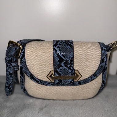 Valentino Tasche Schlangenoptik