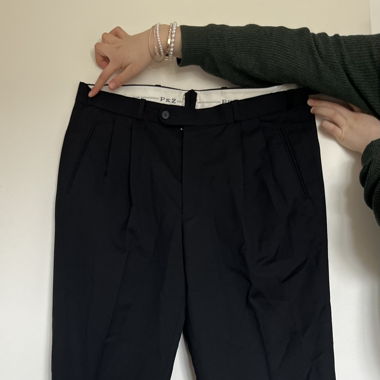Schwarze Anzugshose 