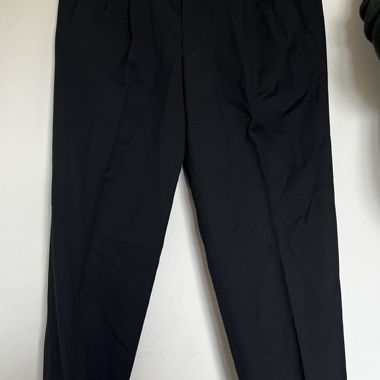 Schwarze Anzugshose 