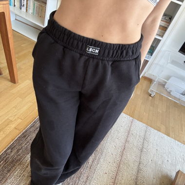 Pantaloni della tuta neri LSCN