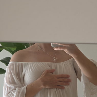 Fließendes Vintage-Weißes Top