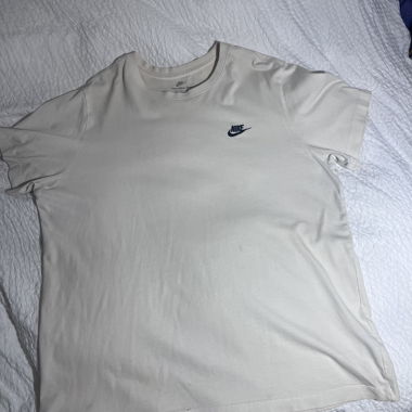 T-shirt Nike