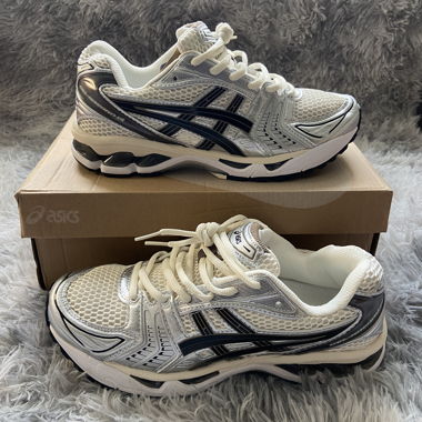 ASICS GEL-Kayano 14
