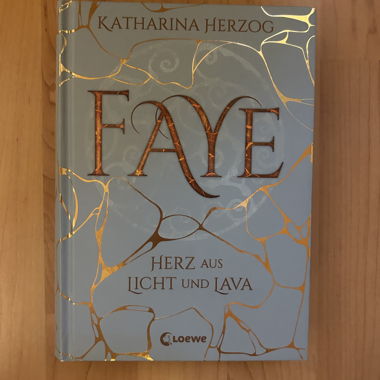 Livre relié Faye Cœur de lumière et de lave