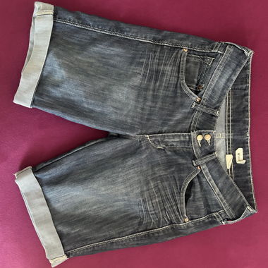 Shorts en jean avec revers
