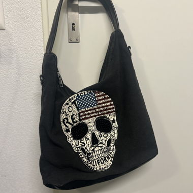 Borsa vintage Y2K con teschio