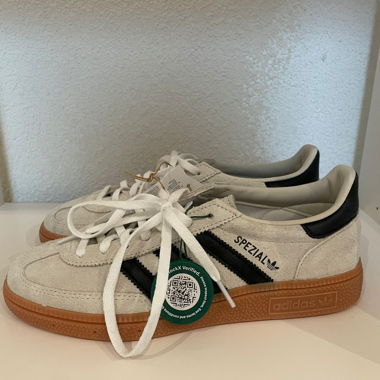Adidas Spezial