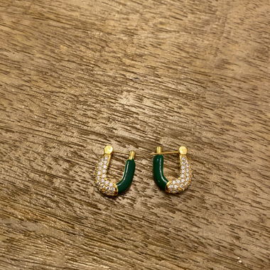 Orecchini a cerchio dorati con smalto verde
