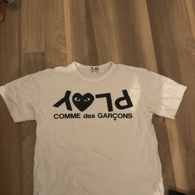 comme des garcons t-shirt