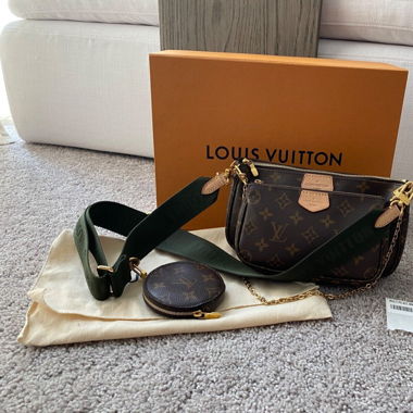 Louis Vuitton hanttaache