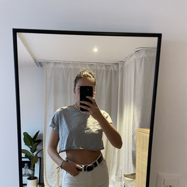 Grey crop top 