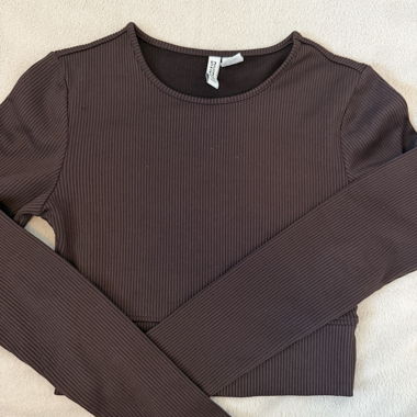 Braunes Ripp-Longsleeve