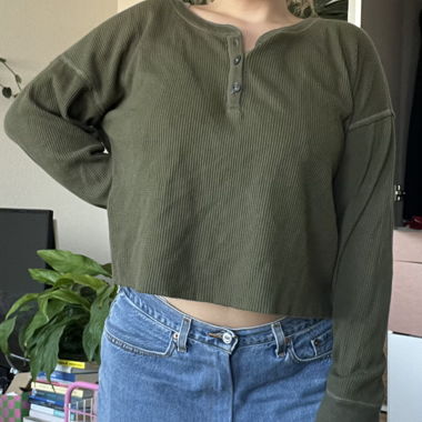 Cropped Sweater 
