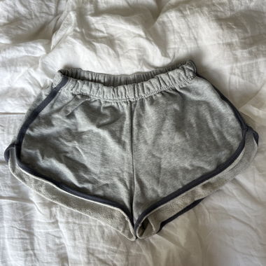 Brandy Melville basic shorts