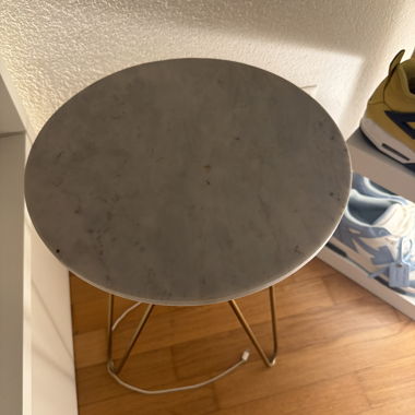 Deux tables de chevet Goldig
