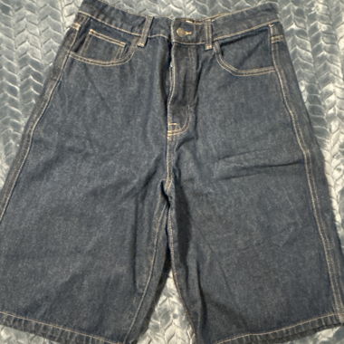 Jorts Stradivarius dunkel